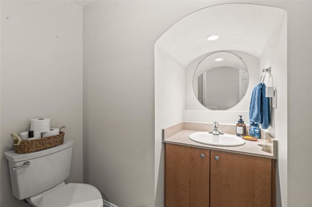 2381 Vintage Drive, Lighthouse Point, FL 33064