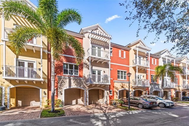 2381 Vintage Drive, Lighthouse Point, FL 33064