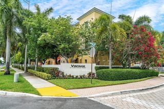 2381 Vintage Drive, Lighthouse Point, FL 33064