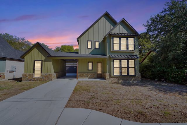 516 W Spring Street, Weatherford, TX 76086