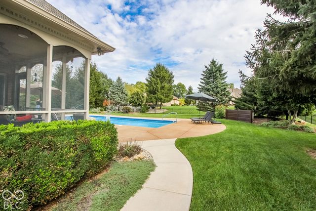 2593 Forest Hills Boulevard, Greenwood, IN 46143