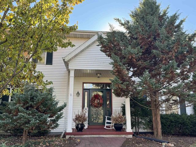 W1993 Princeton Road, Green Lake, WI 54941