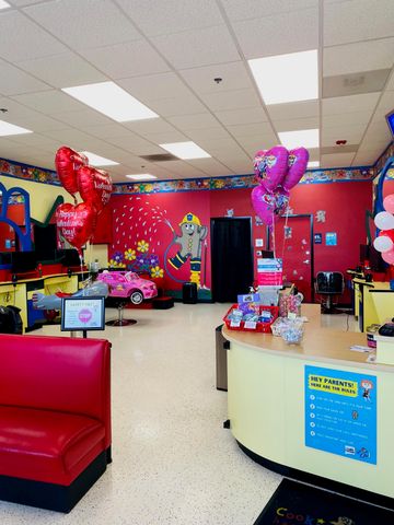 171 Rossanley Drive 105, Medford, OR 97501