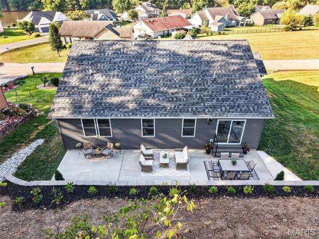 11075 Village Drive, Foristell, MO 63348