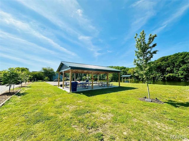 11075 Village Drive, Foristell, MO 63348