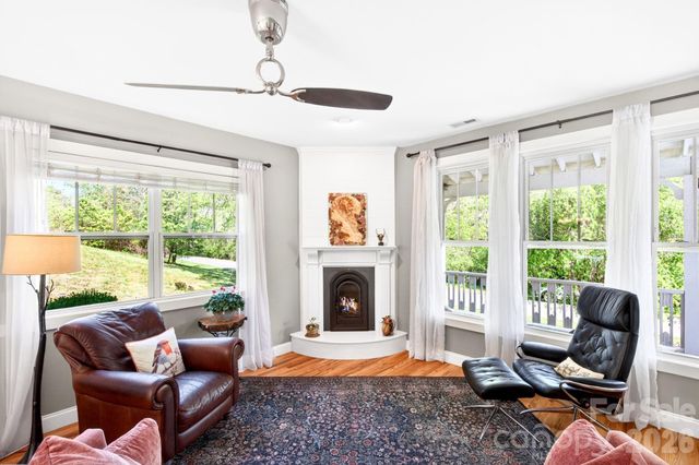 26 Macdougall Lane, Weaverville, NC 28787