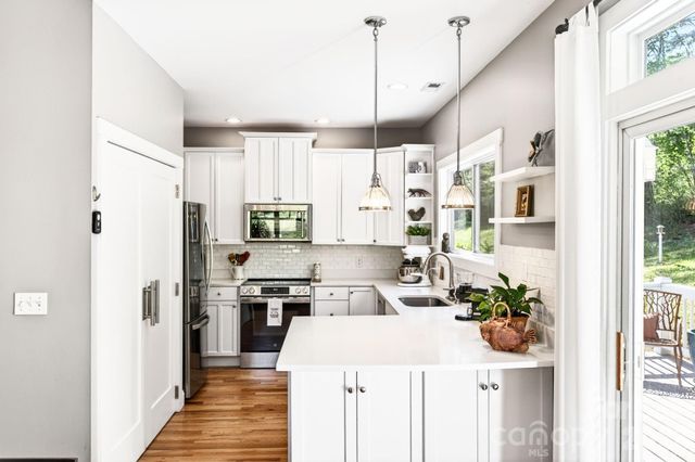 26 Macdougall Lane, Weaverville, NC 28787