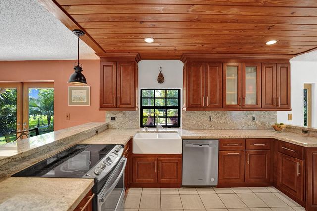 3951 SW 137th Avenue, Miramar, FL 33027