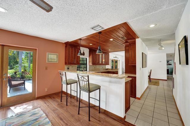 3951 SW 137th Avenue, Miramar, FL 33027