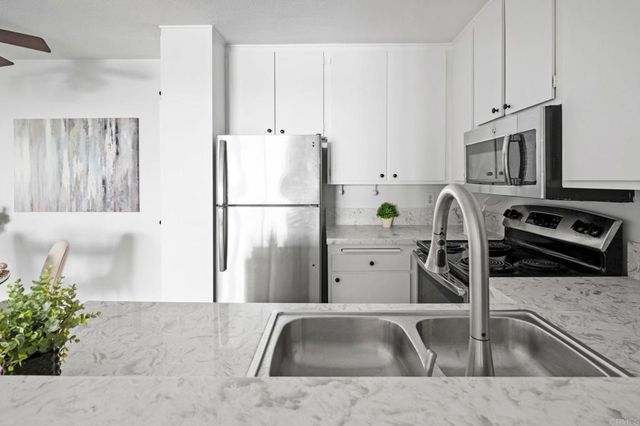 4600 lamont street 226, San Diego, CA 92109