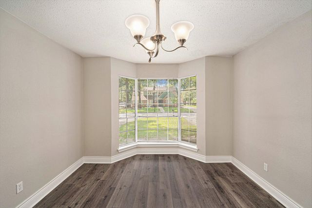 2078 Shadow Rock Drive, Houston, TX 77339