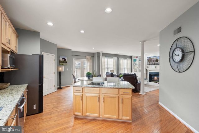 20413 PECKHAM ST, Ashburn, VA 20147