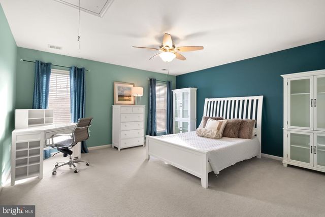 20413 PECKHAM ST, Ashburn, VA 20147