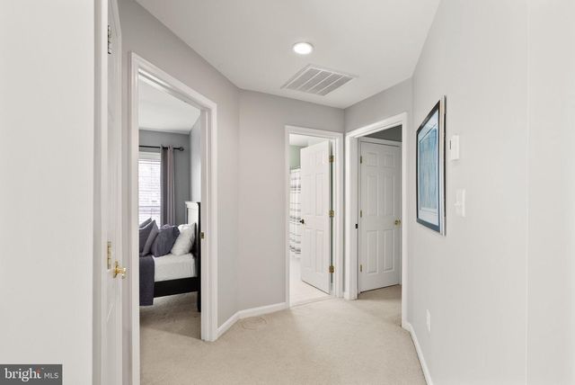 20413 PECKHAM ST, Ashburn, VA 20147