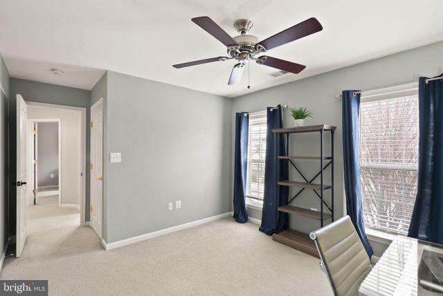 20413 PECKHAM ST, Ashburn, VA 20147