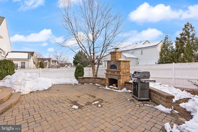 20413 PECKHAM ST, Ashburn, VA 20147