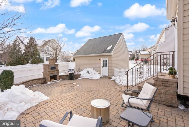 20413 PECKHAM ST, Ashburn, VA 20147