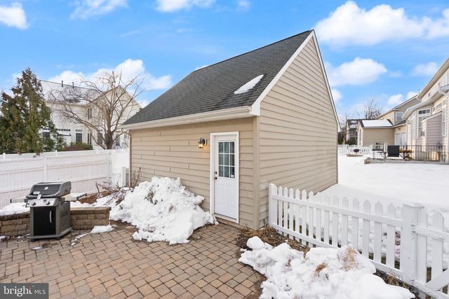 20413 PECKHAM ST, Ashburn, VA 20147