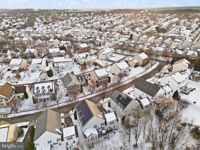 20413 PECKHAM ST, Ashburn, VA 20147