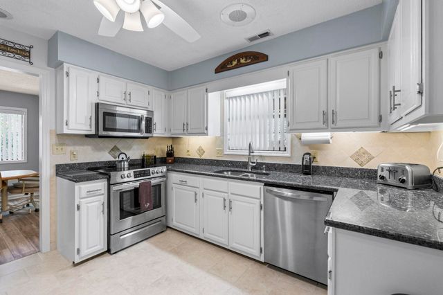 2239 Jackson Circle, Little River, SC 29566