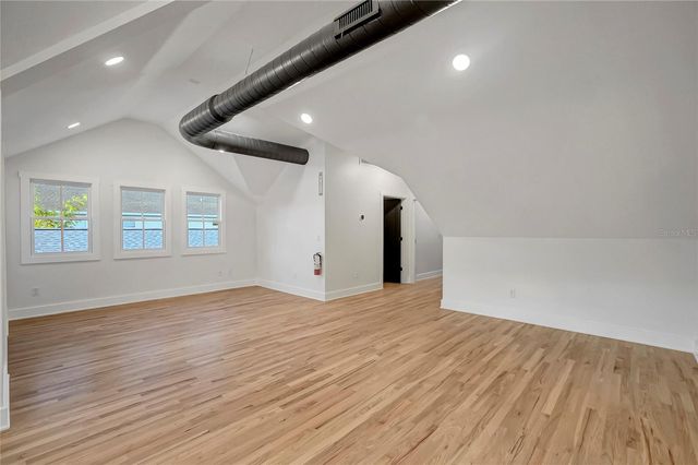 2111 W CLEVELAND STREET, Tampa, FL 33606