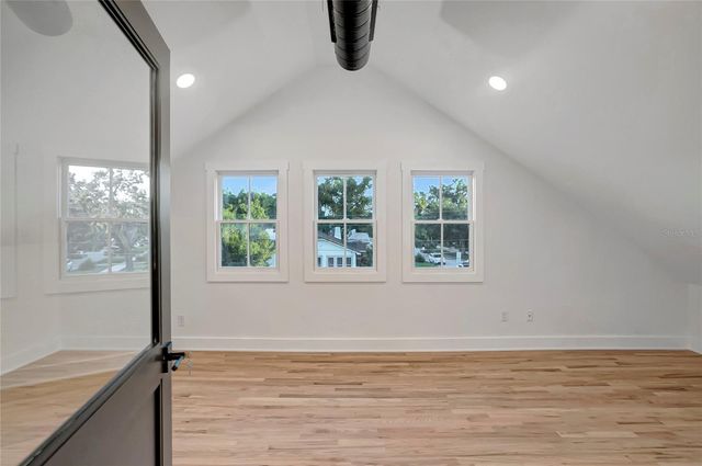 2111 W CLEVELAND STREET, Tampa, FL 33606