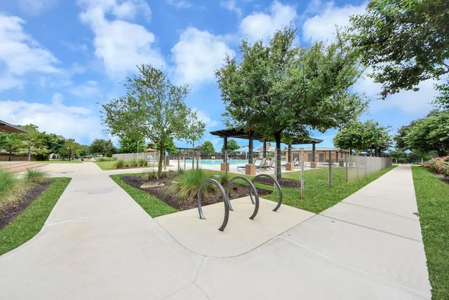6535 Woodleaf Lake Loop, Katy, TX 77493