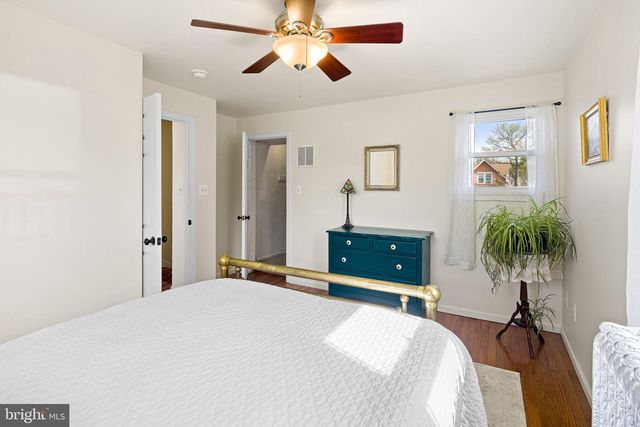 562 WASHINGTON TER, Audubon, NJ 08106