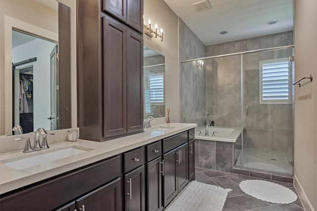 106 Grant Cove Drive, Montgomery, TX 77316