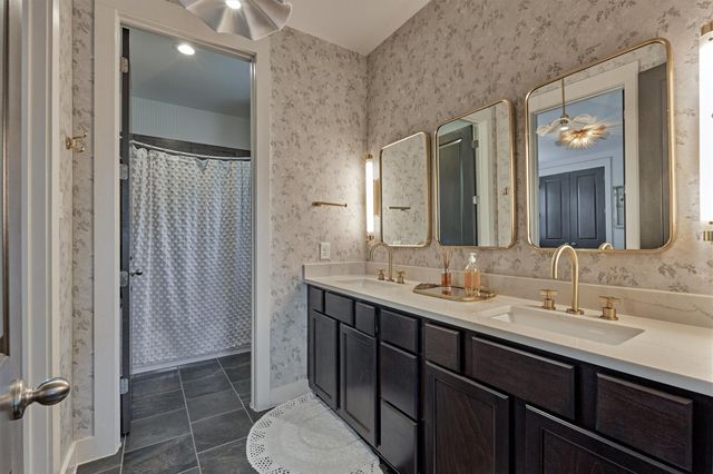 106 Grant Cove Drive, Montgomery, TX 77316