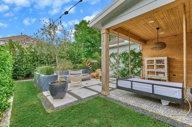 106 Grant Cove Drive, Montgomery, TX 77316