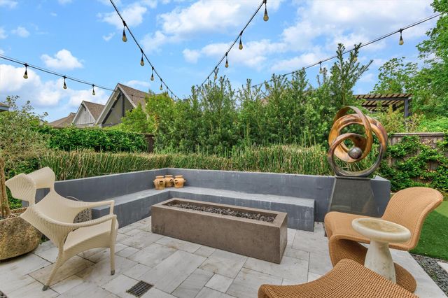 106 Grant Cove Drive, Montgomery, TX 77316