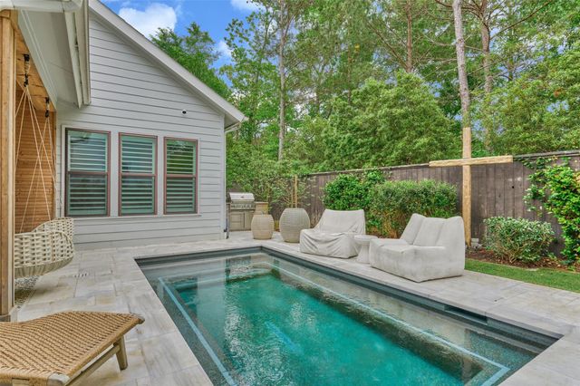 106 Grant Cove Drive, Montgomery, TX 77316