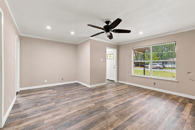 108 N Imperial Drive, Denison, TX 75020