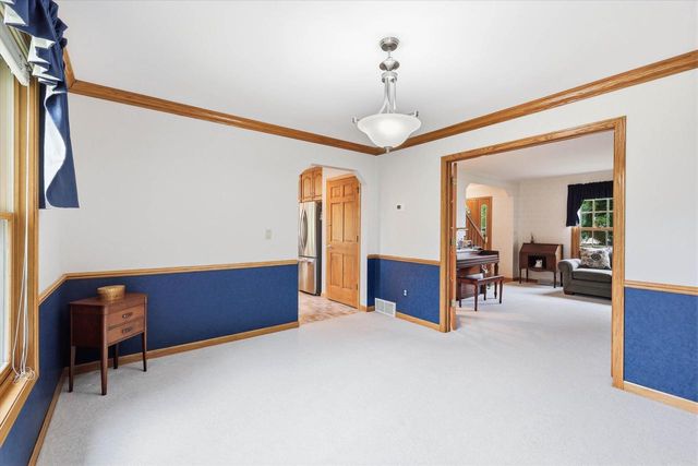 1990 TYLER LANE, De Pere, WI 54115