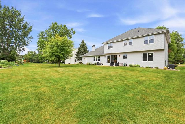 1990 TYLER LANE, De Pere, WI 54115
