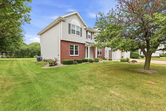 1990 TYLER LANE, De Pere, WI 54115