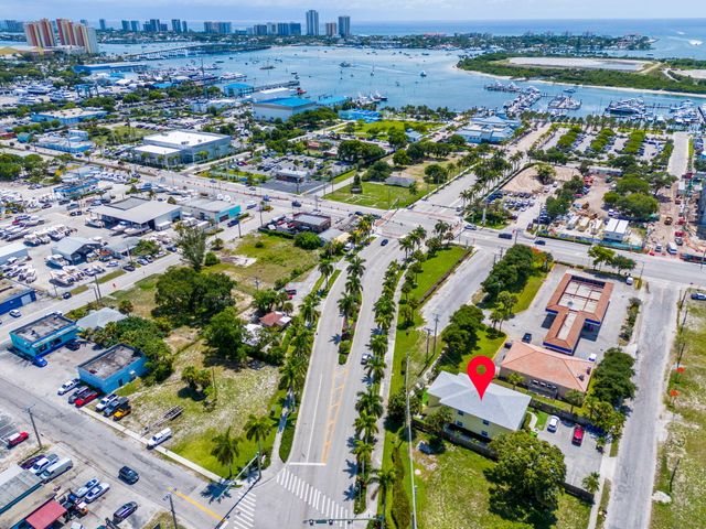 56 W 12th Street C, Riviera Beach, FL 33404