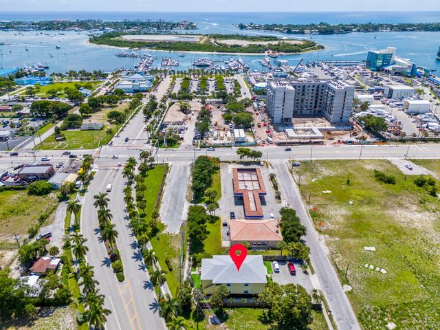 56 W 12th Street C, Riviera Beach, FL 33404