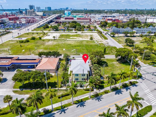 56 W 12th Street C, Riviera Beach, FL 33404