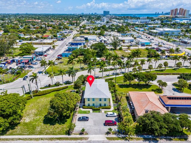 56 W 12th Street C, Riviera Beach, FL 33404