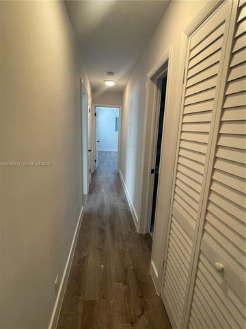 10751 SW 48th St, Davie, FL 33328