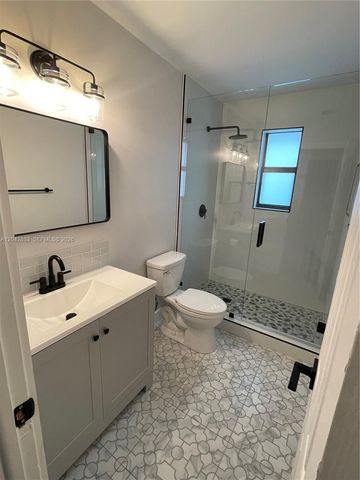 10751 SW 48th St, Davie, FL 33328