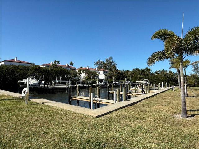 3330 GULF OF MEXICO DRIVE 202D, Longboat Key, FL 34228