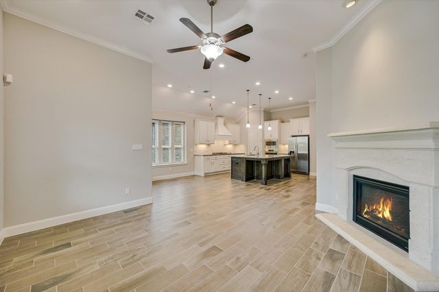 204 Maxwell WAY, Austin, TX 78738