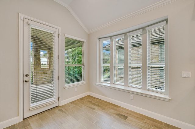 204 Maxwell WAY, Austin, TX 78738