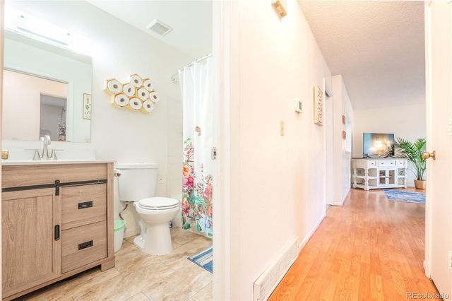 6436 Kline, Littleton, CO 80127