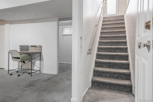 6436 Kline, Littleton, CO 80127