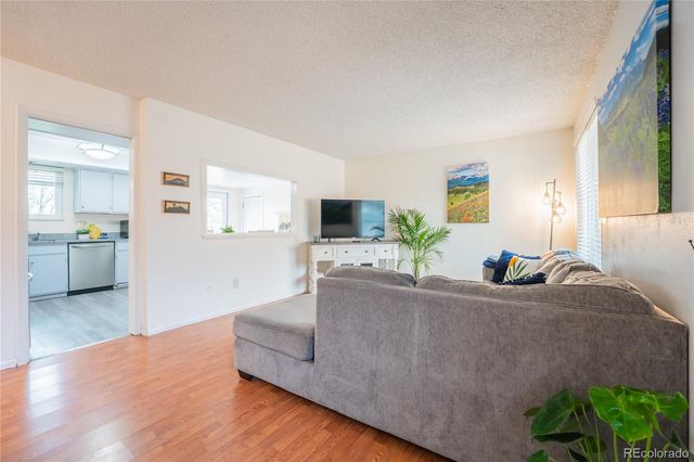 6436 Kline, Littleton, CO 80127