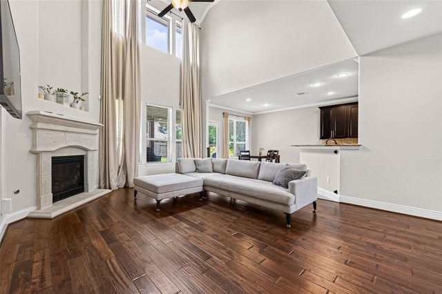 25302 Hillside Meadow Drive, Spring, TX 77389